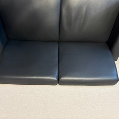 Rittu 2人掛けコンパクトソファ
の画像