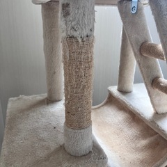 キャットタワーの画像