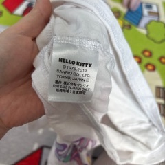 ベビードール　ハローキティ　　110Tシャツの画像