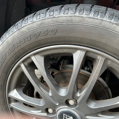 スタッドレス4本　アルミホイル付きの画像