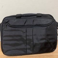 ビジネスバッグ　　ノートパソコン収納などに便利！の画像