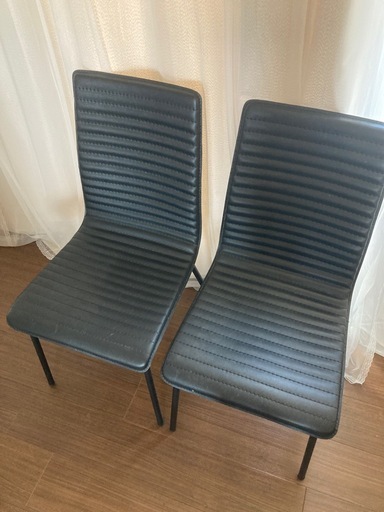 ニトリ　椅子　4脚　白黒2脚ずつ