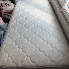 シングルベッド　マットレスの画像
