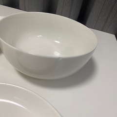 食器4点セットの画像