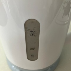 中古美品　電気ケトル　800MLの画像