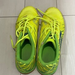 フットサルシューズ　27cmの画像