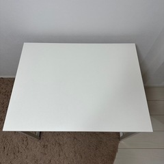 【ベストセラー】サンワダイレクト シンプルデスク ワークデスク モニターアーム対応 幅80cm 奥行60cm ホワイトの画像