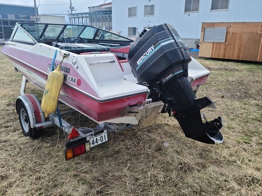 ボート、トレーラーセット
