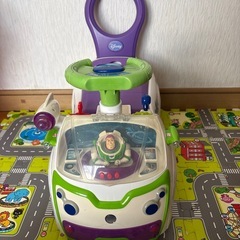 乗り物おもちゃの画像