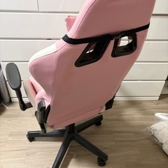 ゲーミングチェア✨️リクライニング✨️の画像