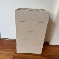 収納ボックス5つの画像