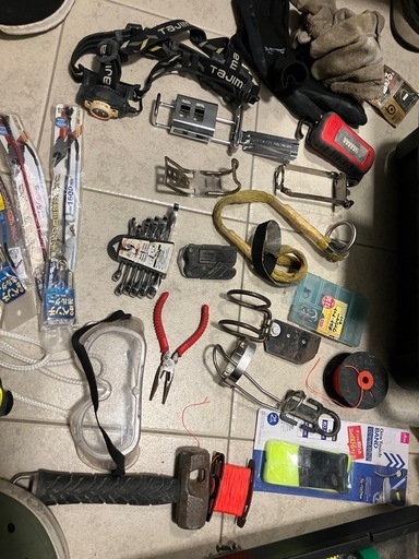 腰道具一式、フルハーネス一式、その他諸々