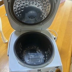 象印　炊飯器の画像