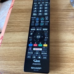 ［質問等が多数の為一旦停止しまし］シャープ　インターネット対応　４０インチ🤗の画像