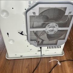 灯油ストーブの画像