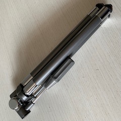 ミニ三脚 スマホホルダー付き 軽量 コンパクト カメラ三脚の画像