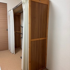 木製伸縮式クローゼットハンガーの画像