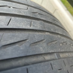 ブリヂストン　タイヤの画像