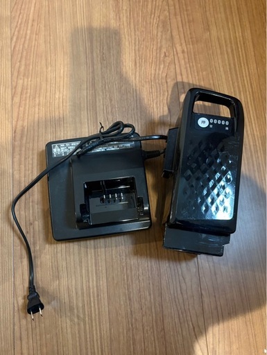 【中古美品】Panasonic電動アシスト自転車ギュット・クルームR・EX BE-FRE033 20インチ2024年モデル