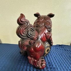 鋳物かな？獅子　狛犬　シーサー　玉乗りの画像