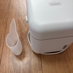 ツインバード　フェイススチーマーの画像