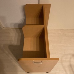 絵本収納　本棚　キャスター付き　両面仕様　両側に引き手の画像