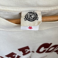 【美品】ドラマ『HERO』で木村拓哉（キムタク）着用のワイリーコヨーテTシャツの画像