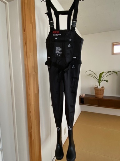 新品未使用 140㎝ 子供用 チェストハイウェーダー ラジアルソール　