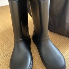 新品未使用 140㎝ 子供用 チェストハイウェーダー ラジアルソール　の画像