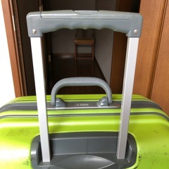 スーツケースの画像
