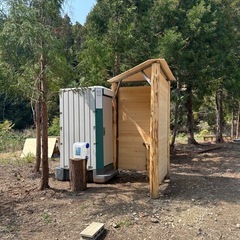 仮設トイレ
の画像