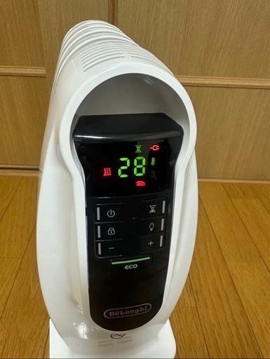 【DeLonghi】 デロンギ オイルヒーター NJ0505E 説明書付き
