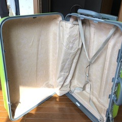 スーツケースの画像