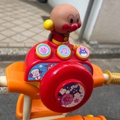 アンパンマン三輪車の画像