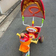 アンパンマン三輪車の画像