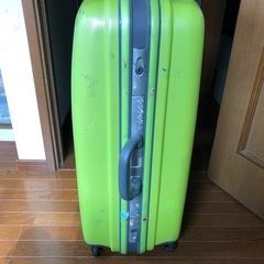 スーツケースの画像