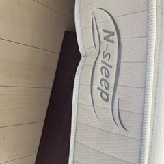 ダブルマットレスの画像