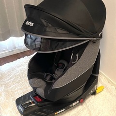 Aprica クルリラチャイルドシート　ISOFIX　取り外し可能サンシェード付きの画像
