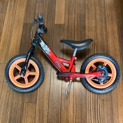 ストライダーみたいな乗り物 ブレーキ付きキッズバイクの画像