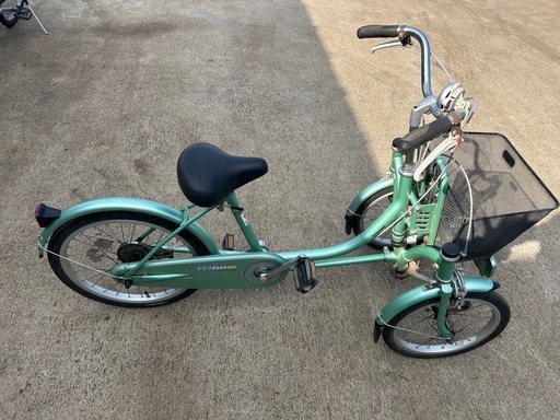BRIDGESTONE　三輪自転車　前2輪　