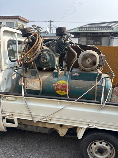 コンプレッサー