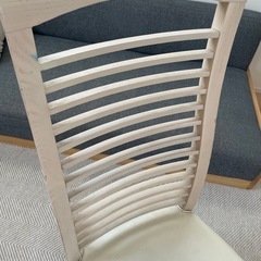 椅子　イス　木製の画像