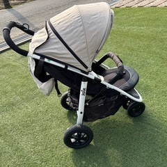 joie ベビーカーの画像