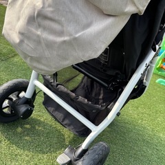 joie ベビーカーの画像