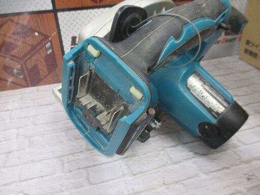 マキタ makita XSS02 マルノコ 海外モデル 中古品 本体のみ 18V ※ブレーキやや甘め 165mm 【ハンズクラフト宜野湾店】