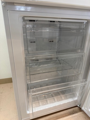 美原店 MAXZEN マクスゼン 2021年製 231L冷蔵庫 J