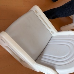 組み立て式学習机の画像