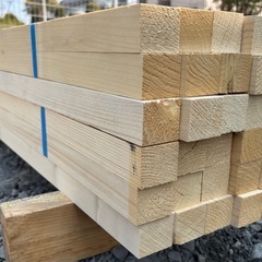 ★破角材【1本250円】65本　2700ミリ前後　根太　支柱　枠材　DIY　の画像