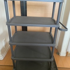 プラスチック製シューズラック5段の画像