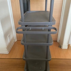 プラスチック製シューズラック5段の画像